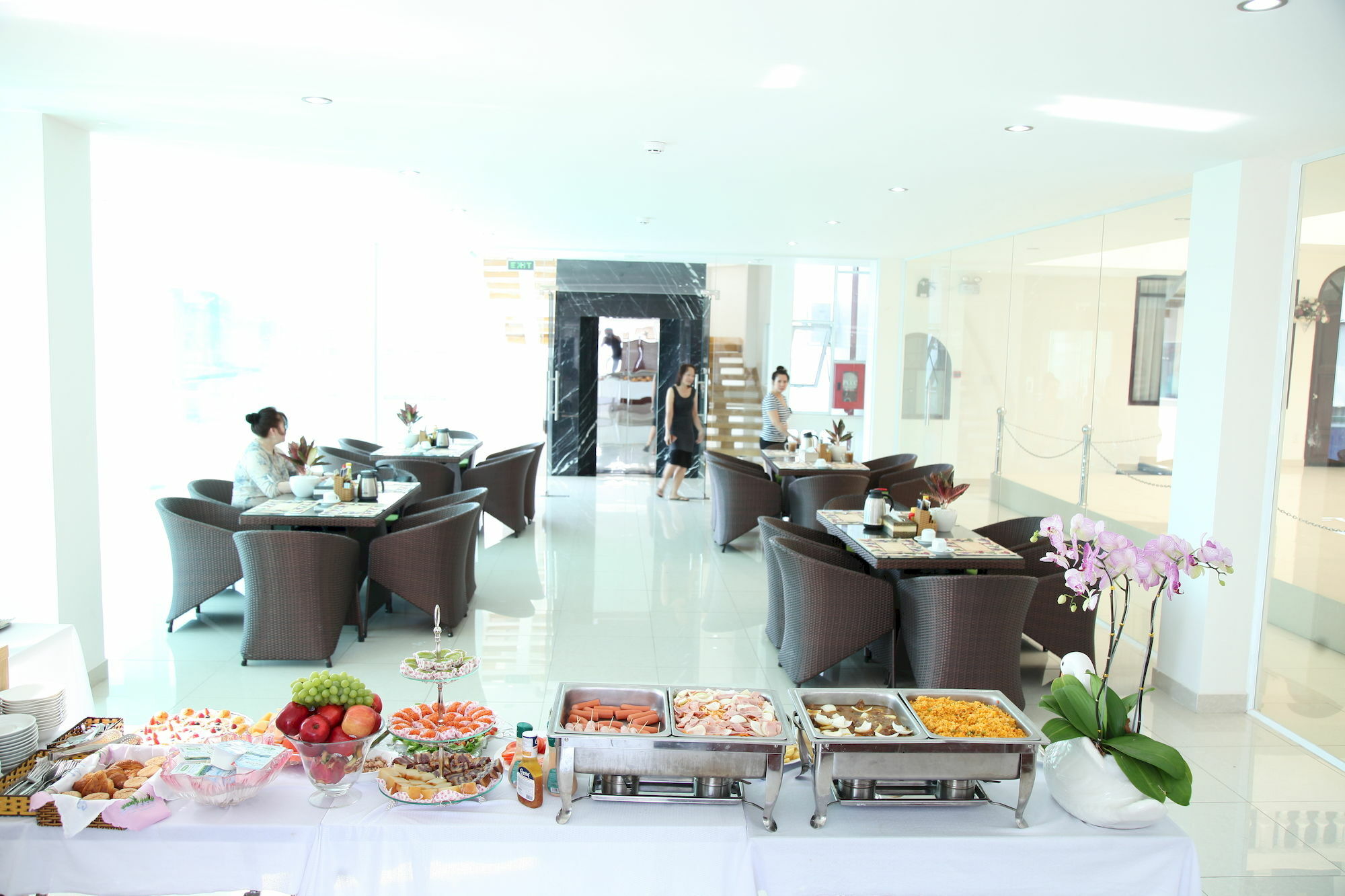 Thien Ha Hotel & Apartment Hô Chi Minh-Ville Extérieur photo